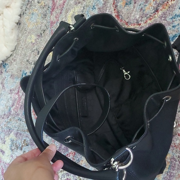 Michael Kors black leather bag - Picture 3 of 3